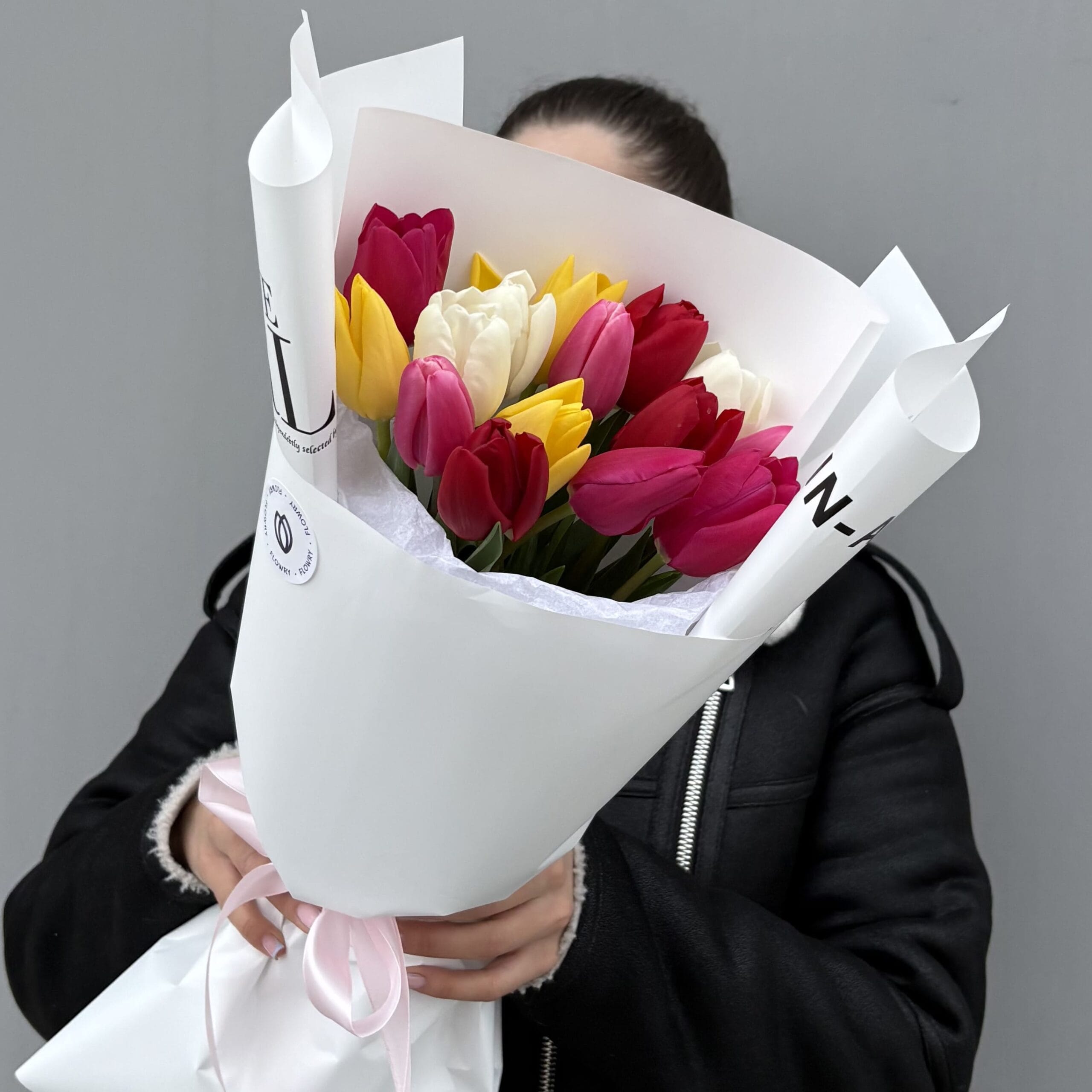 img_7433-scaled 15 тюльпанов микс Premium — изображение 1