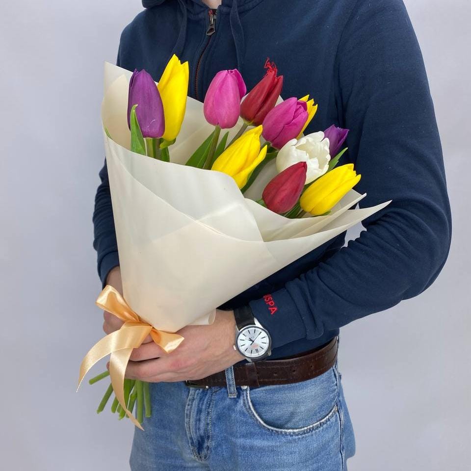 11 тюльпанов