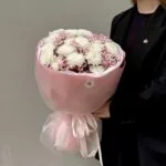 букет с хризантемой и гипсофилой