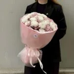 букет с хризантемой и гипсофилой